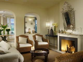 Lounge with fireplace